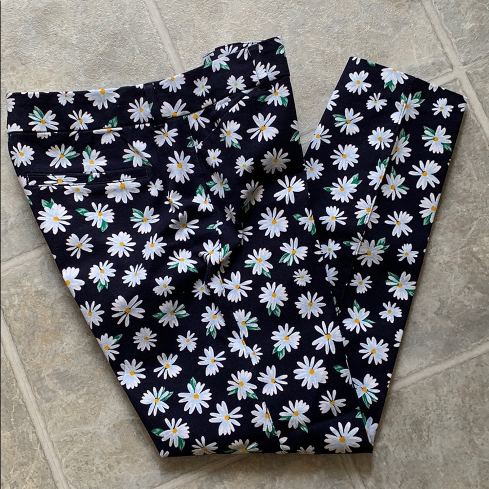 Old Navy Pixie Ankle stretch pants